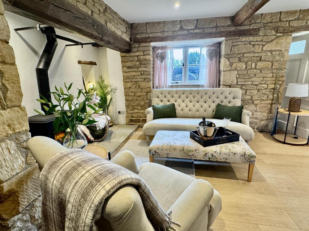 Cosy Rutland Cottage I 2BR I Near Stamford I Free private Parking by Belmont Places - Casa De Dos Dormitorios