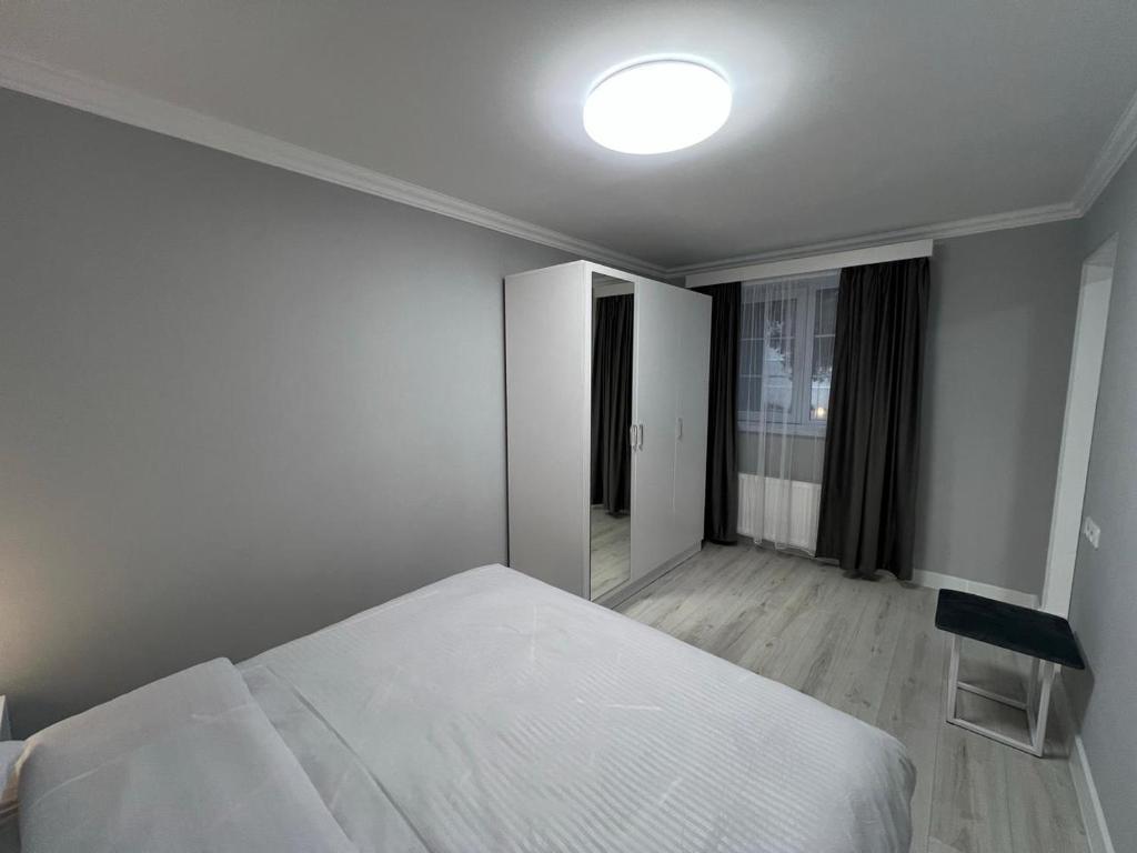 تصویر اتاق‌های Hotel in Yerevan - تصویر ۲