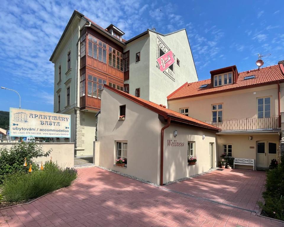 Budova, kde se apartmán nachází