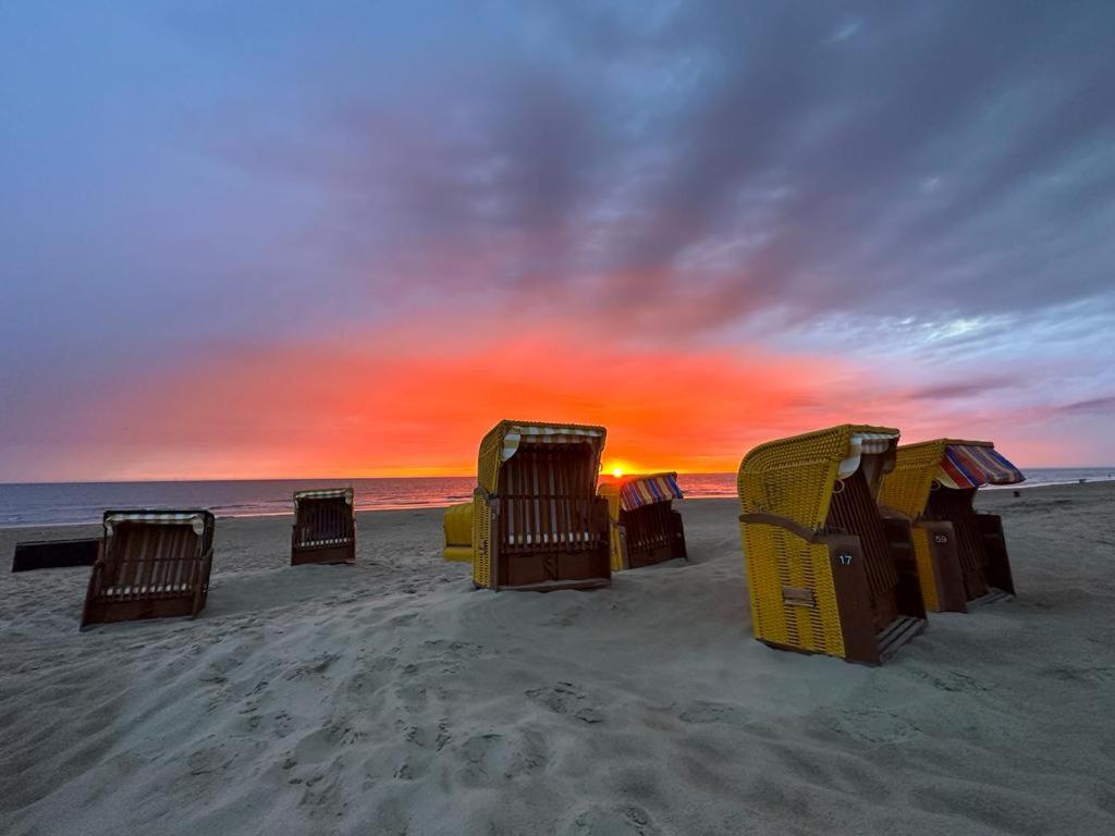 Η ανατολή ή δύση του ηλίου όπως φαίνεται από αυτό το bed & breakfast ή από εκεί κοντά