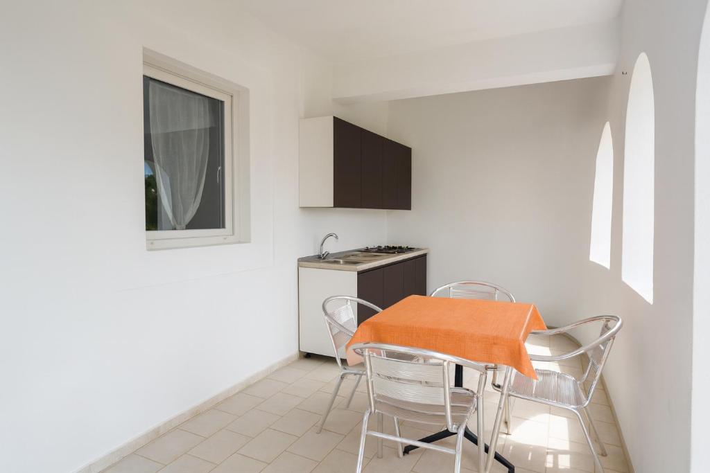 Camping Village Torrenova - Bungalow With Sea View
