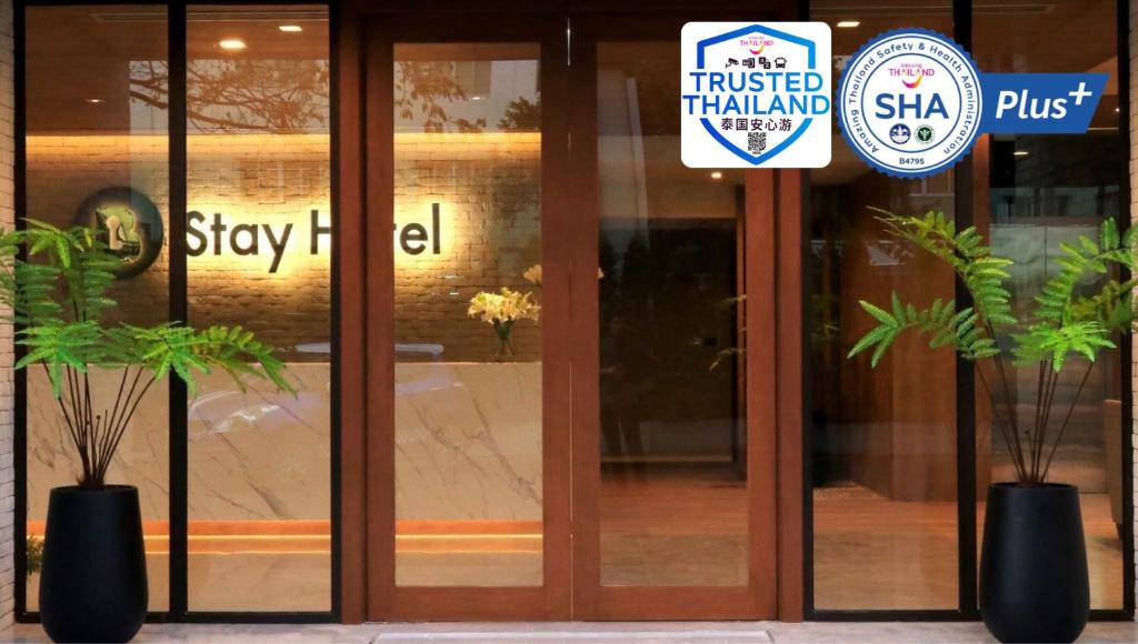 Πιστοποιητικό, βραβείο, πινακίδα ή έγγραφο που προβάλλεται στο B Stay Hotel