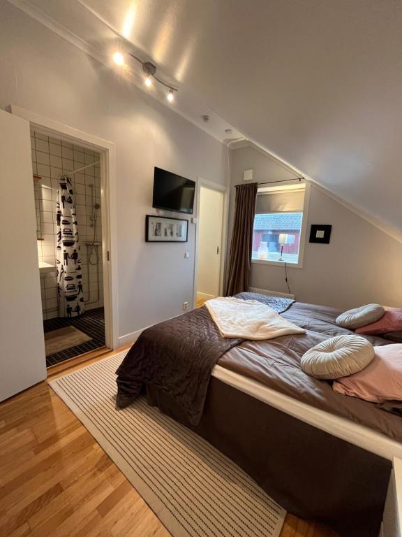 Φωτογραφία από το άλμπουμ του Boende med hotellkänsla- Stallhammarhagen σε Sala