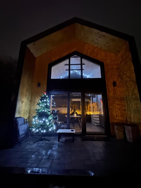 Budova, kde se prázdninový dům nachází