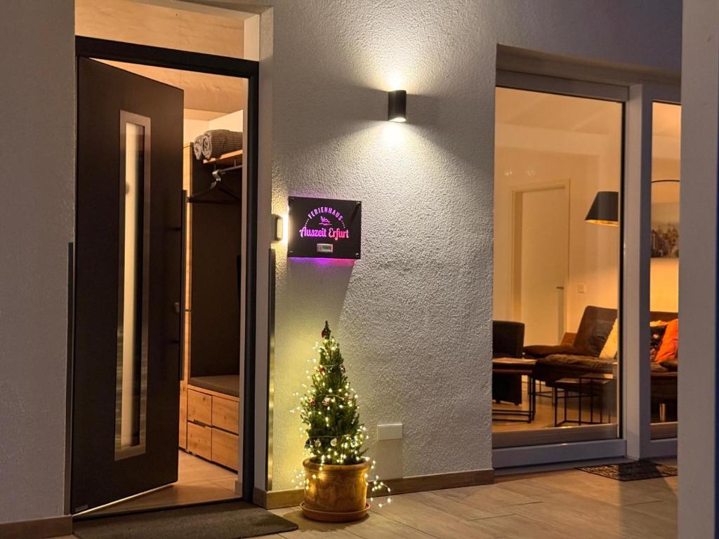 Posezení v ubytování Auszeit Erfurt - stilvoller Bungalow mit Parkplatz - zentrumsnah