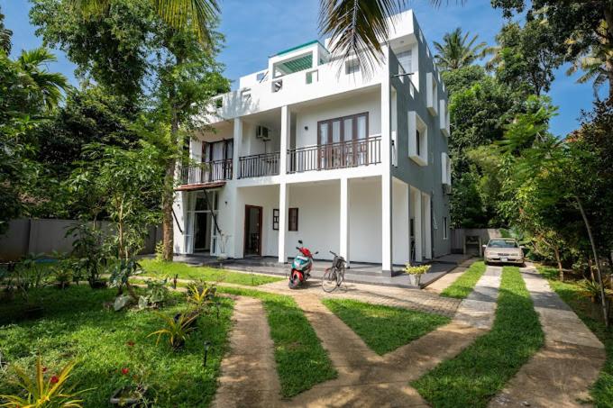 Το κτήριο όπου στεγάζεται  το ξενοδοχείο