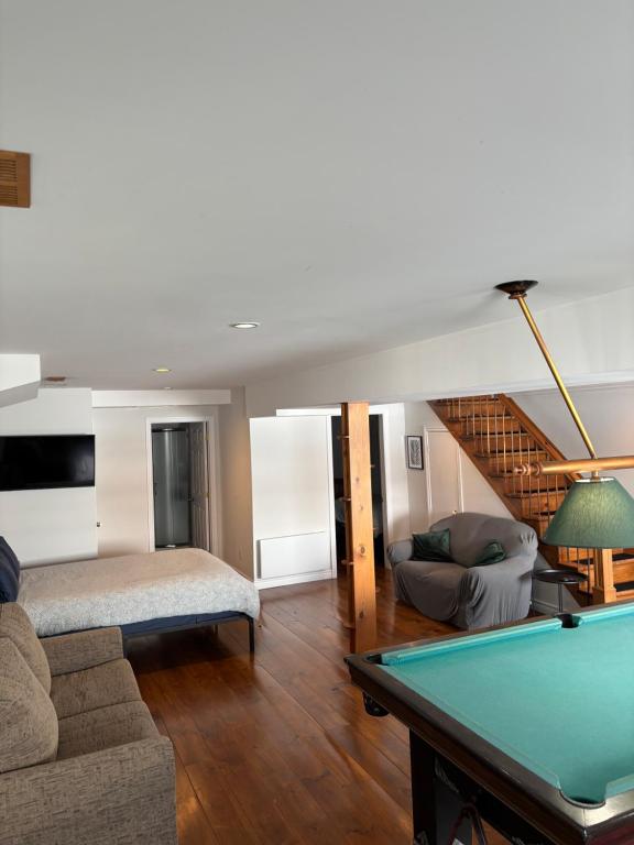 Χώρος καθιστικού στο Oasis