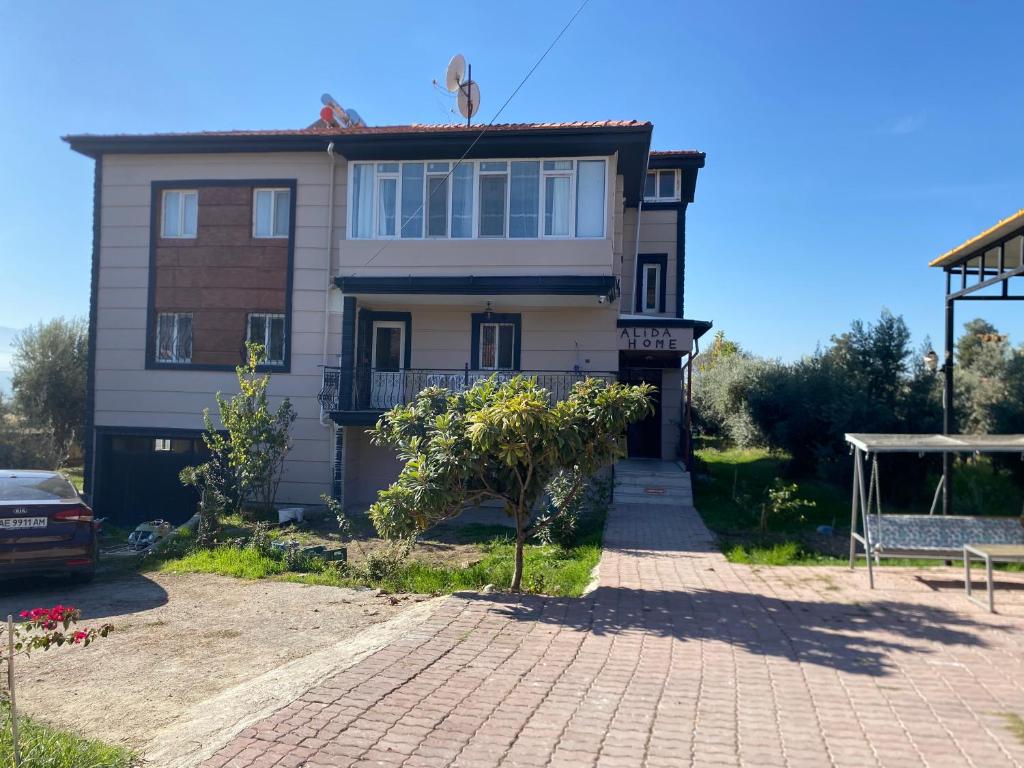 Κήπος έξω από το Alida Home Pamukkale