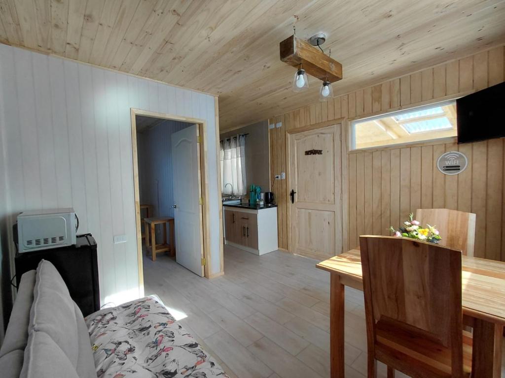 Una cocina o cocineta en Tiny House 4 Aeropuerto el Tepual