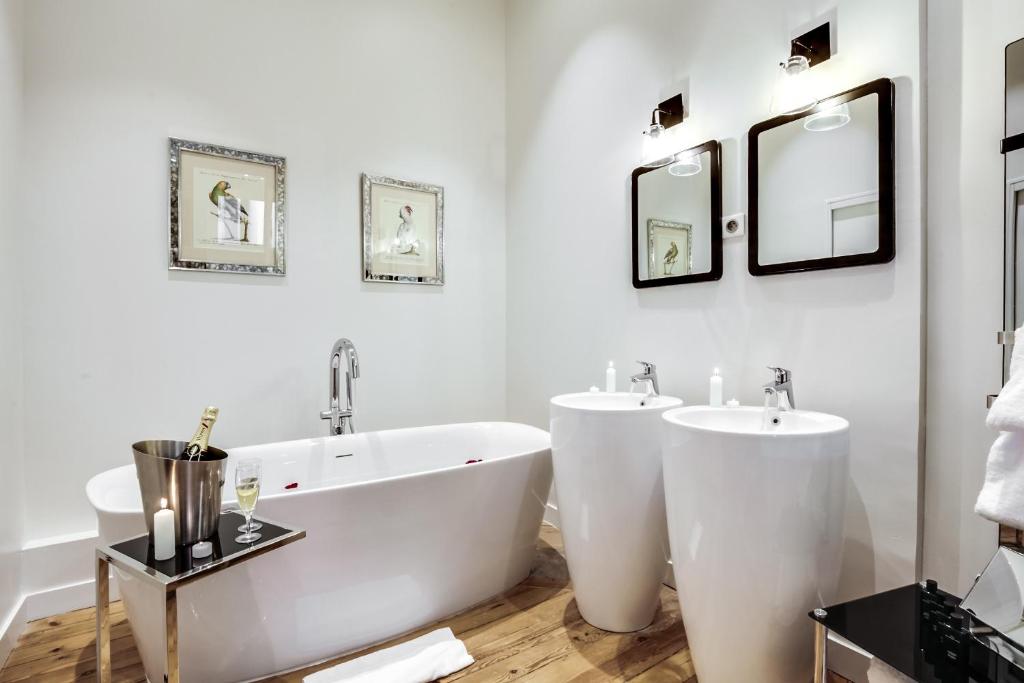 Maison Ingwë - Place Gambetta - 18