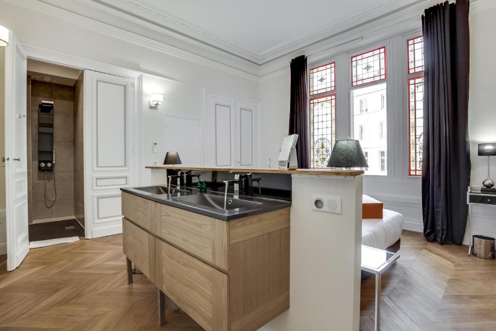 Maison Ingwë - Place Gambetta - 8