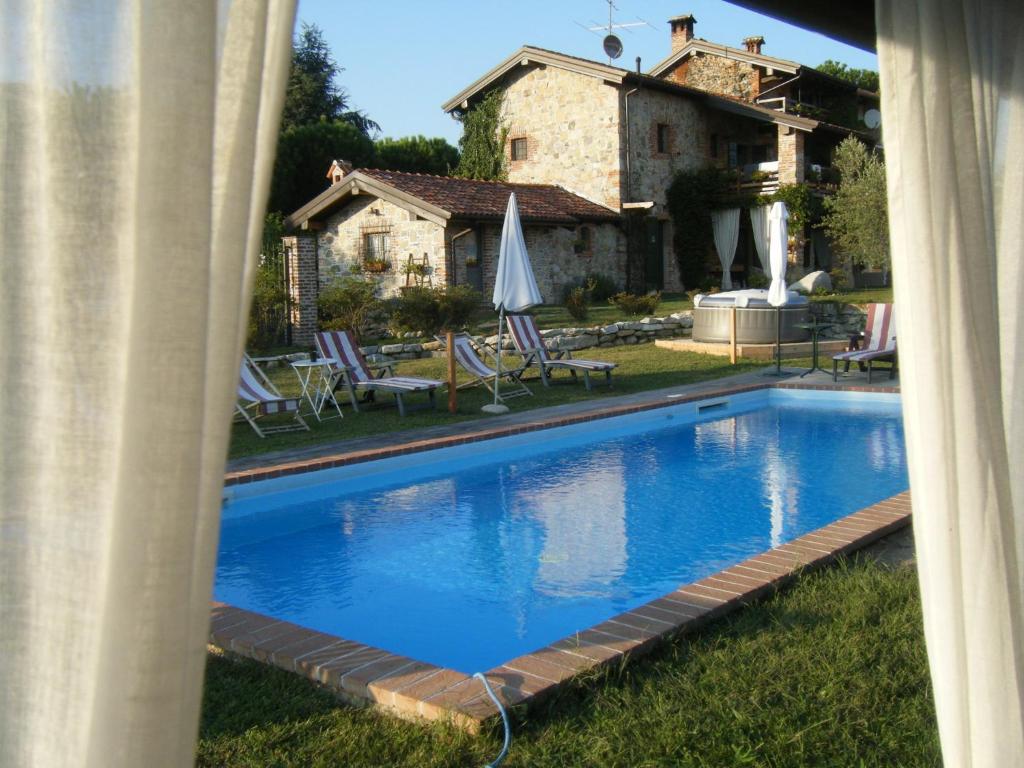 Piscina a B&B Il Salice o a prop