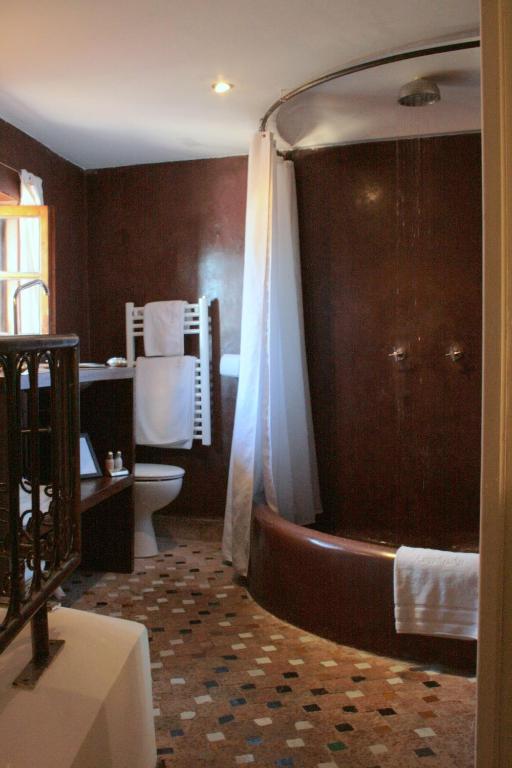 Riad Laaroussa - Brown Double Room