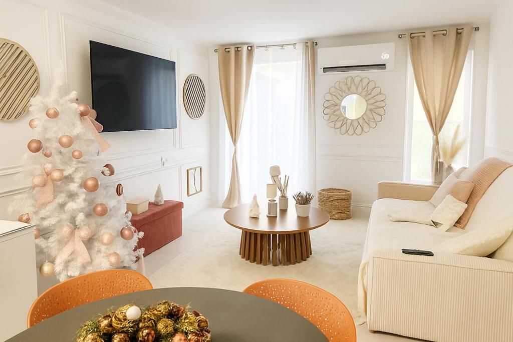 Χώρος καθιστικού στο Confort & Charme