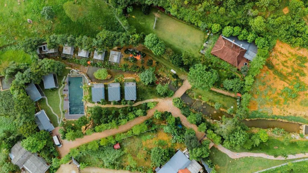 an overhead view of a yard with a house at Mường Dy Retreat 2 in Ba Vì