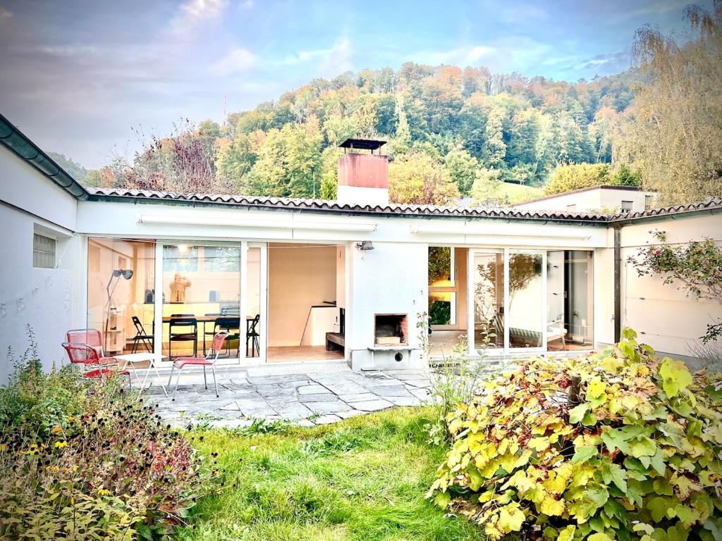 Budova, kde se prázdninový dům nachází