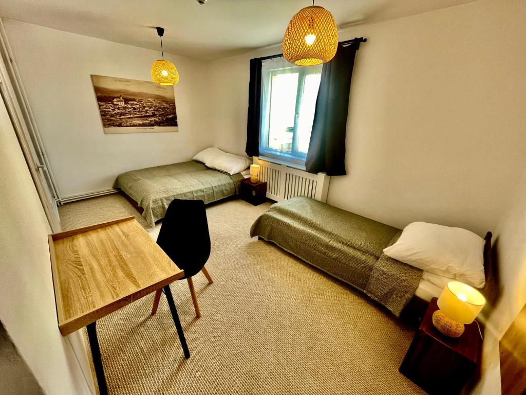Teka Guesthouse - Superior Triple Room