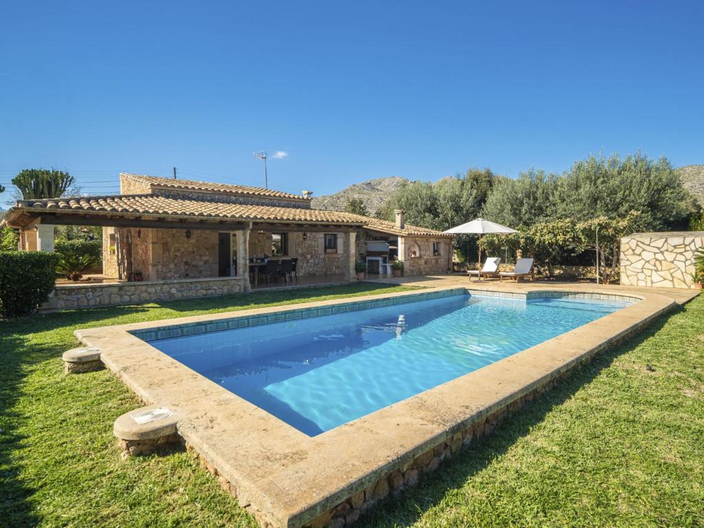 Holiday Home Can Vins by Interhome