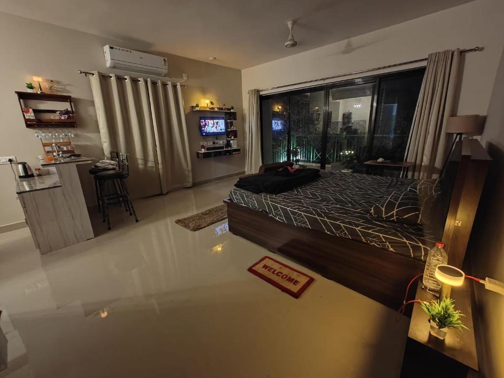 Μια τηλεόραση ή/και κέντρο ψυχαγωγίας στο Nisarg