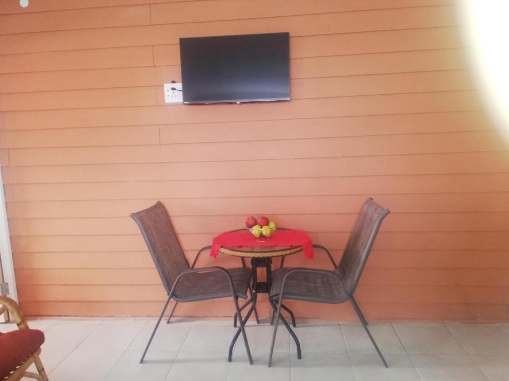 Φωτογραφία από το άλμπουμ του Blessings σε Franskraalstrand