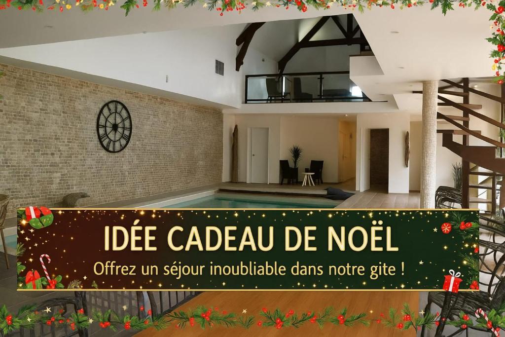 un panneau qui indique glace cadaillac de nell dans l'établissement Gîte Jet d'eau avec piscine intérieure 30 minutes Versailles, à Montainville