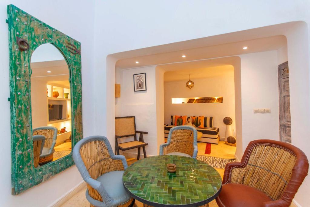 Posezení v ubytování Riad Prive