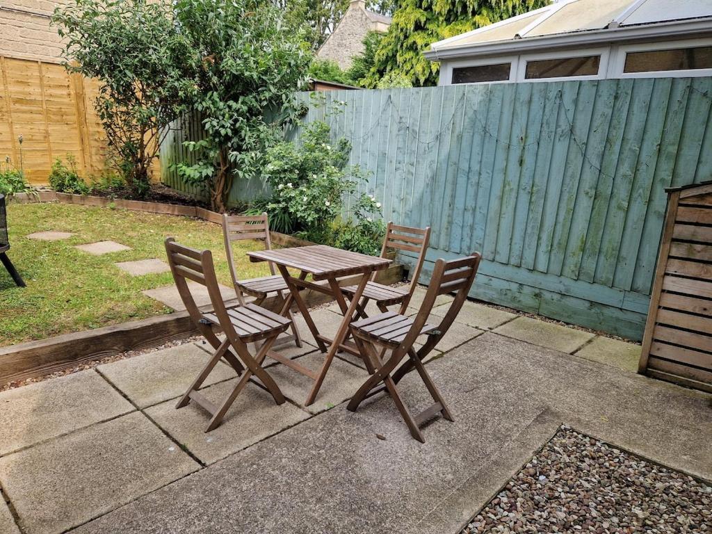 Φωτογραφία από το άλμπουμ του Cosy 2-Bedroom Home in Weston στο Μπαθ