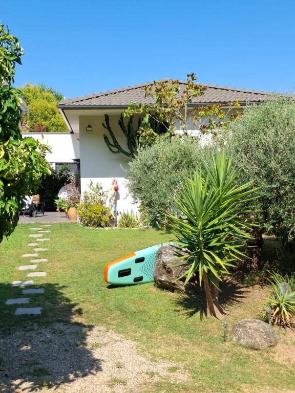 Κήπος έξω από το Villa Bianca Chioselle