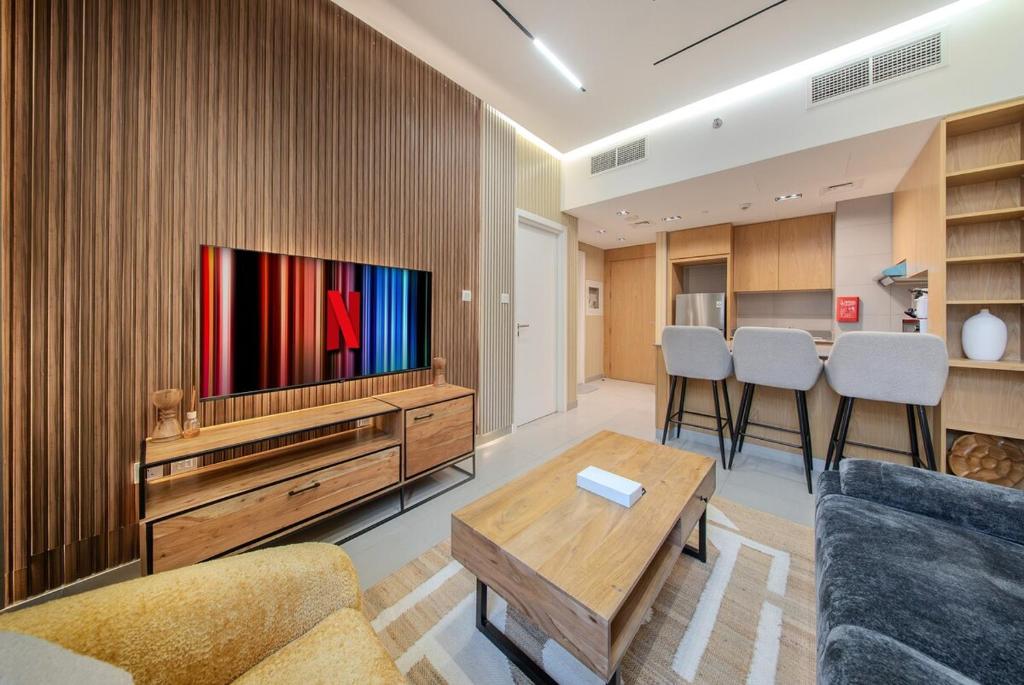تصویر اتاق‌های 1BR With Living - Poolview Apt - Alef Al Mamsha - تصویر ۲