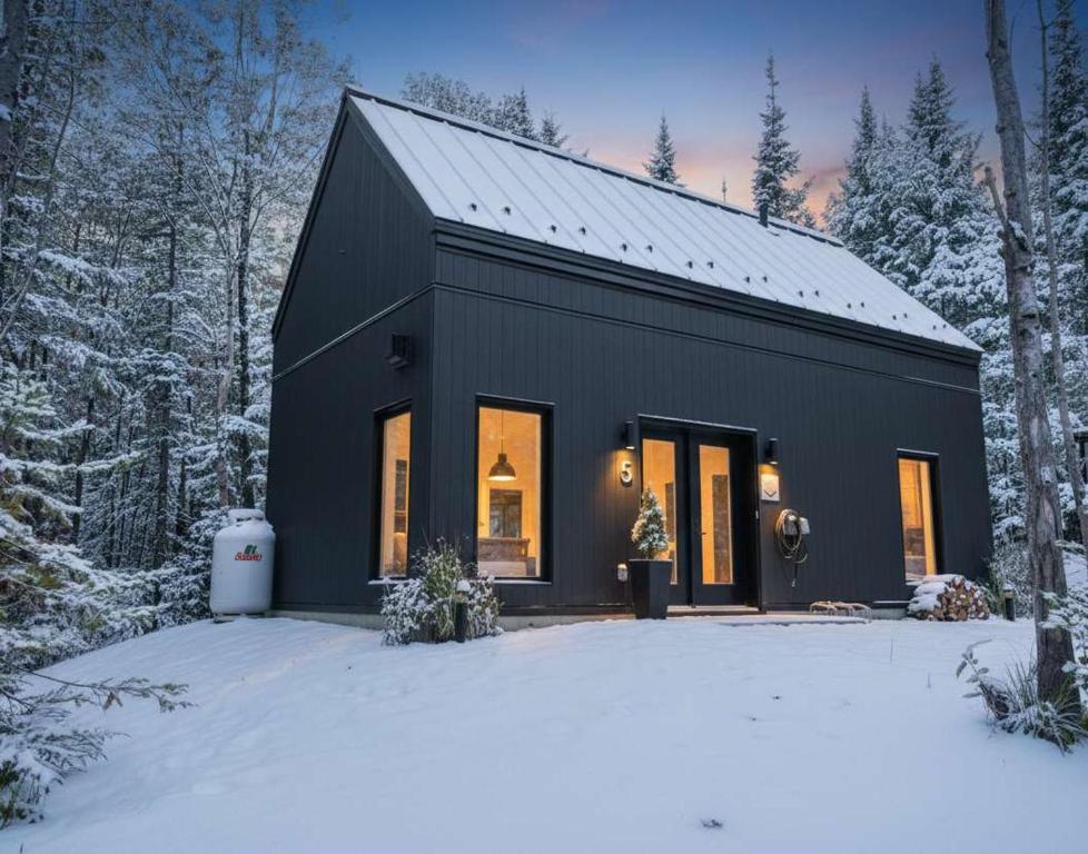 Afbeelding uit fotogalerij van Nature - Adventure - Absolute Comfort - Le NOST in Adstock