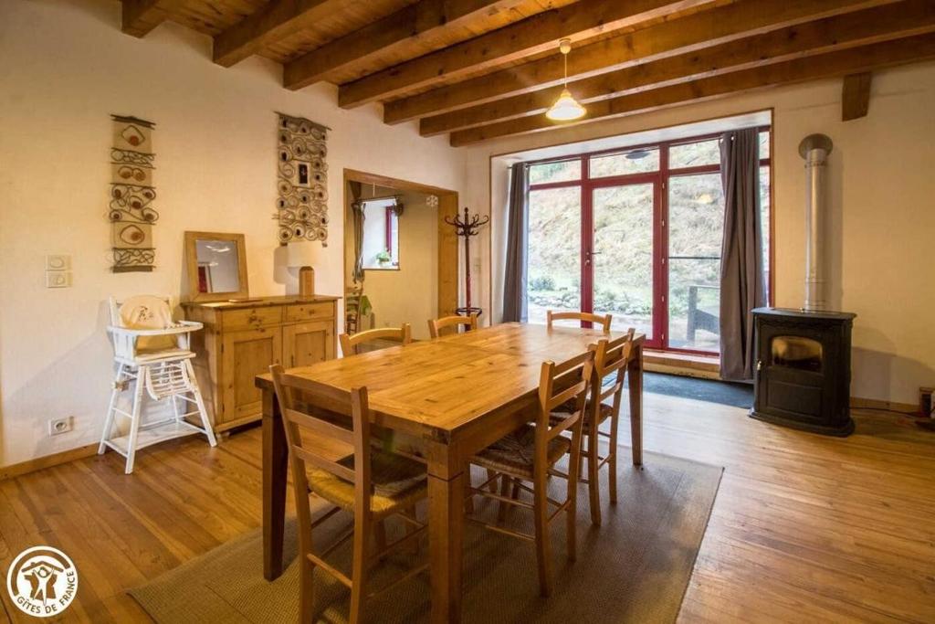 Φωτογραφία από το άλμπουμ του Gîte Roche Sanadoire Escape σε Rochefort-Montagne