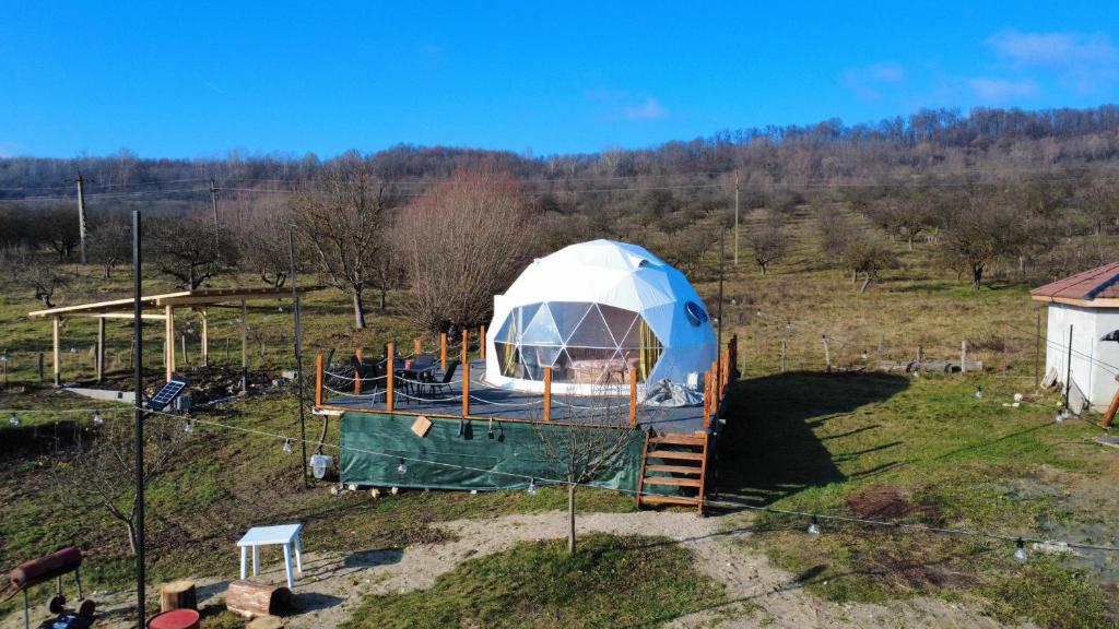 Fotografie z fotogalerie ubytování GlampingDenis Igloo v destinaci Mihăeşti