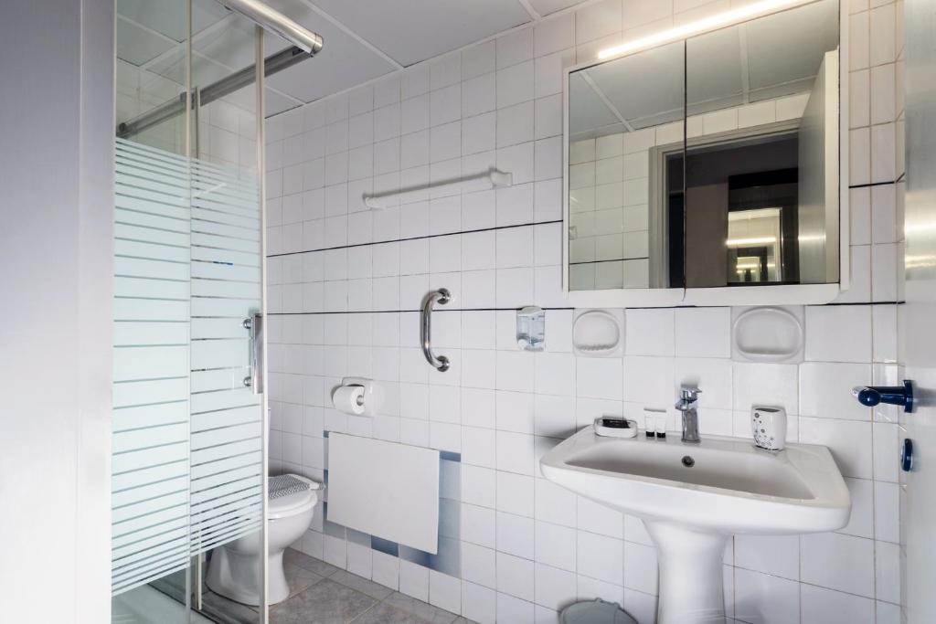 Alena Apartments - 11