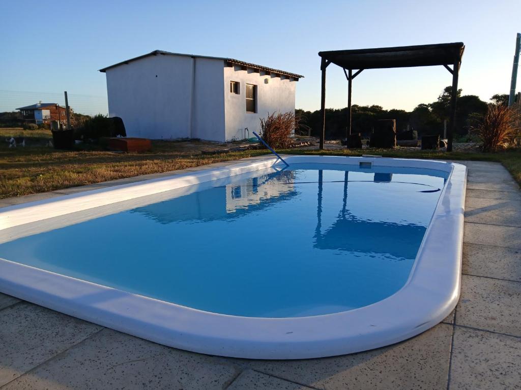 Πισίνα στο ή κοντά στο Rinkeby