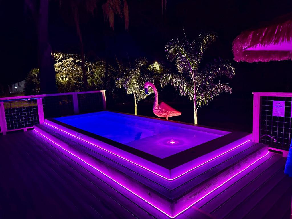 Πισίνα στο ή κοντά στο Flirty Flamingo