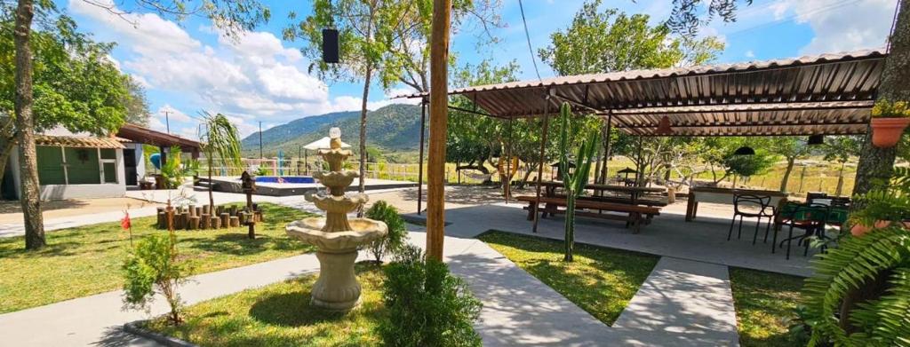 Φυσικό τοπίο κοντά σε αυτή η παραθεριστική κατοικία