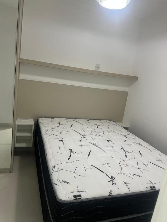 Postel nebo postele na pokoji v ubytování Apartamento Jubiaba Ilheus