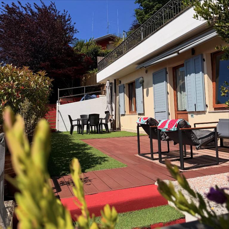 Casa Milla - 15 min from airport, private sauna, terrace and parking - Housity