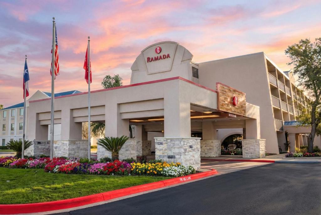 Το κτήριο όπου στεγάζεται  το ξενοδοχείο