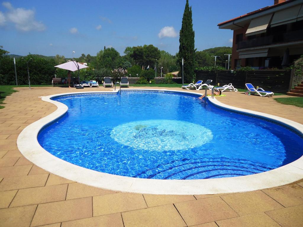 Photo de la galerie de l'établissement Apartamentos Cala Boadella Low Floor, à Lloret de Mar