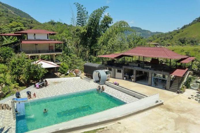 Γενική θέα στο βουνό ή θέα στο βουνό από  αυτός ο ξενώνας