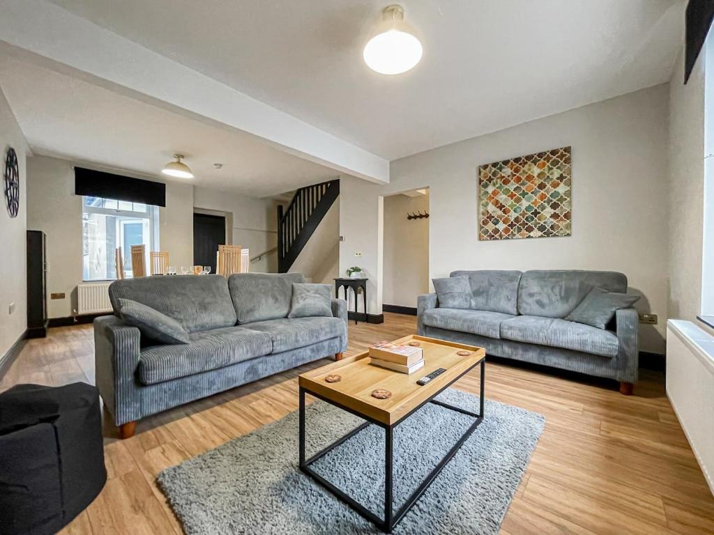 Et opholdsområde på Chestnut House - Merthyr Tydfil