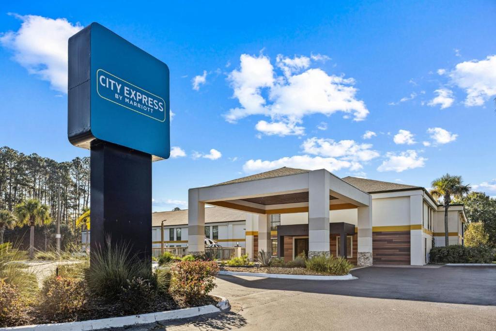 El edificio en el que está el hotel