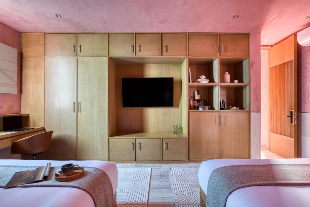 Laiva Hotel San Jose by Tasman photo