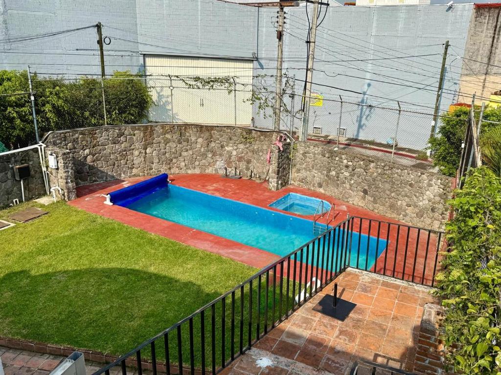 Πισίνα στο ή κοντά στο Residencia Privada en Cuernavaca cómoda y céntrica