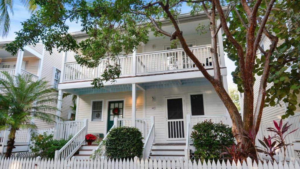 Budova, kde se prázdninový dům nachází