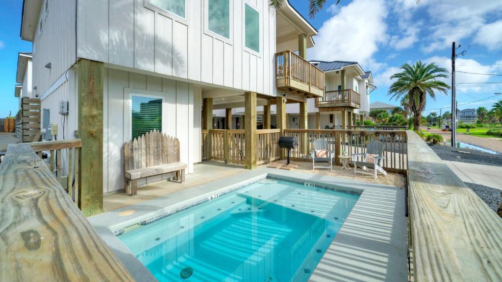 Hồ bơi trong/gần Wild Horse by AvantStay Walk to Beach Pool