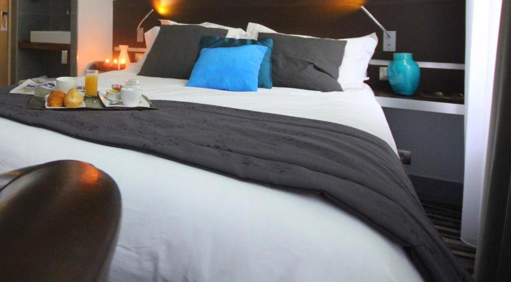 Hôtel Lumières Montmartre Paris - Resim 42