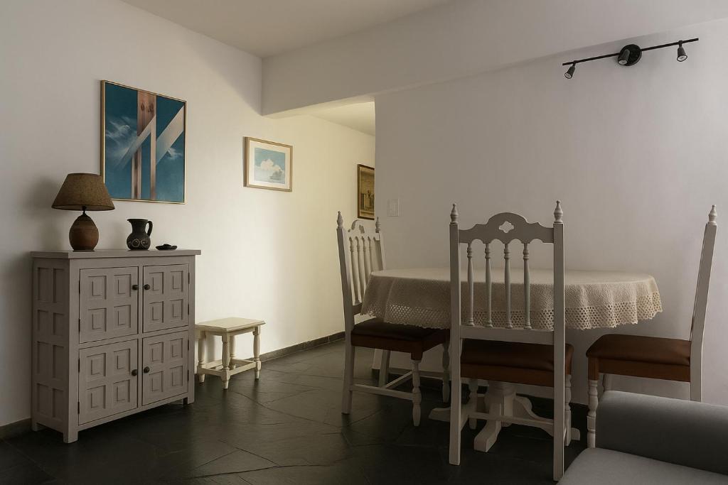 Φωτογραφία από το άλμπουμ του Edificio MICHELANGELO PENINSULA PUNTA DEL ESTE στην Πούντα ντελ Έστε