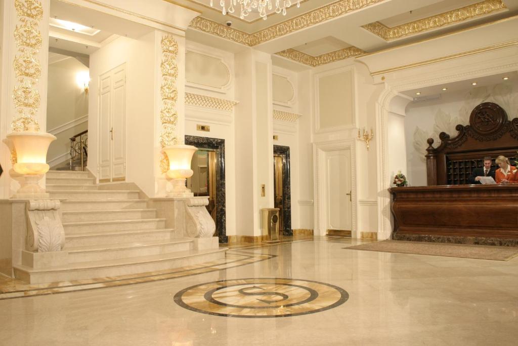 
The lobby or reception area at Savoy
